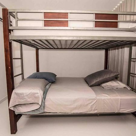 Modern 2Br With Kingbed In The Heart Of Isla Verde Strip Apartman San Juan Kültér fotó